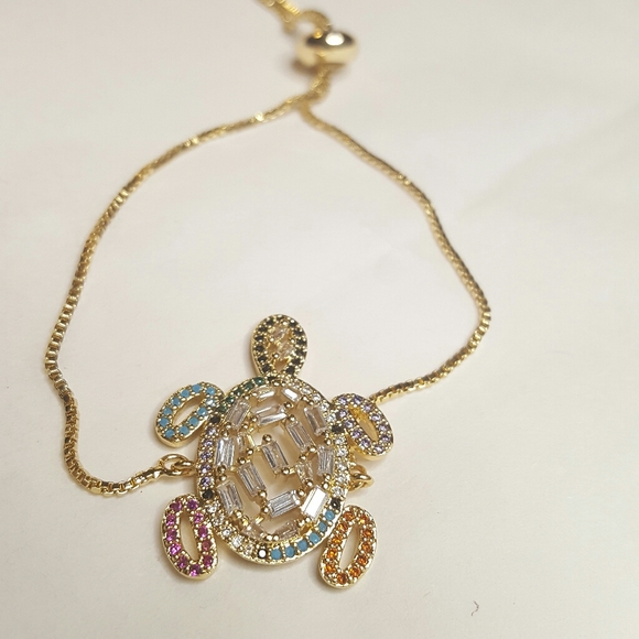 Adjustable Dainty Rainbow Turtle Bracelet - Picture 5 of 8
